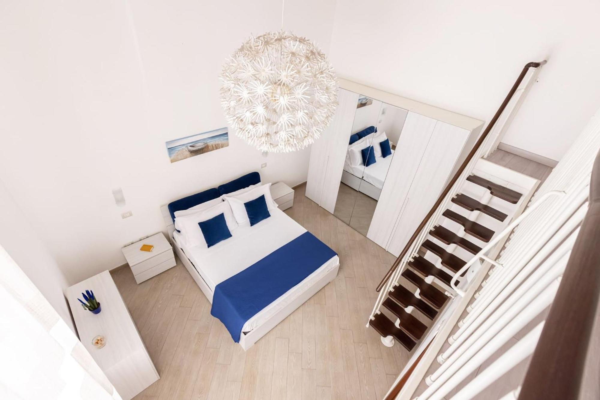 Cosy House Under The Arches In Sorrento Old Town Apartment Bagian luar foto